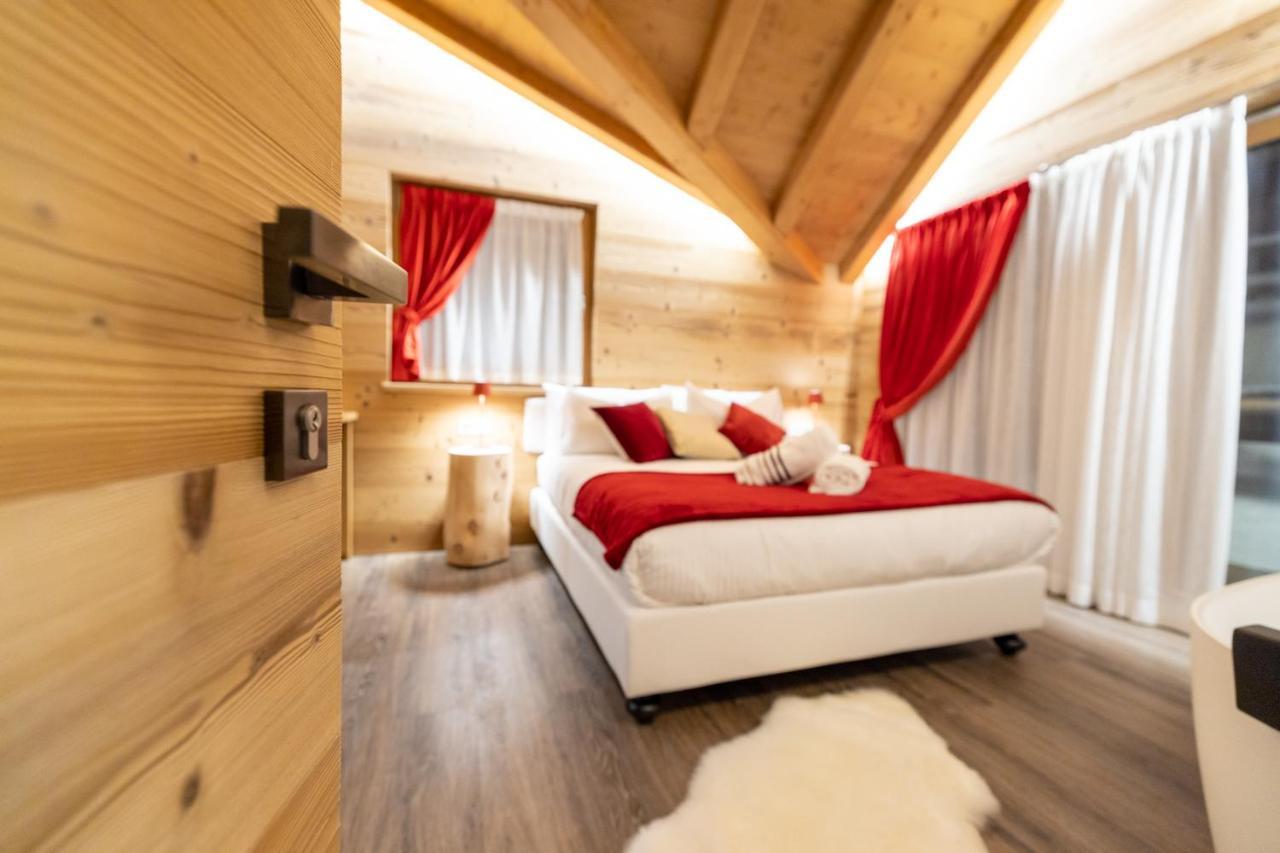 Chalet Imbosc'Che - 5 Beautiful Rooms In Charming B&B 리비뇨 외부 사진