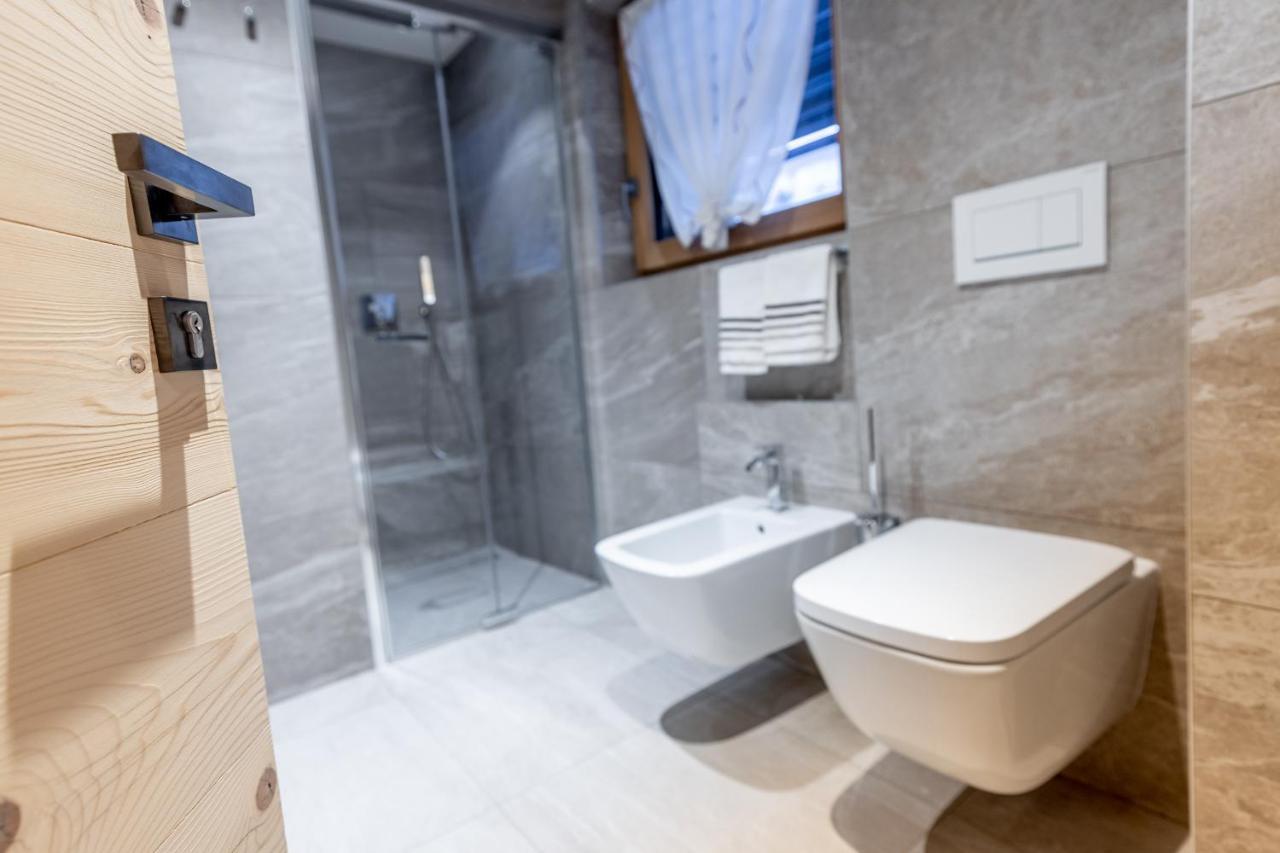 Chalet Imbosc'Che - 5 Beautiful Rooms In Charming B&B 리비뇨 외부 사진